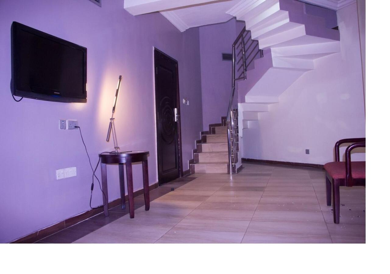 Exel Oriental Hotel & Suites Lagos Exterior photo